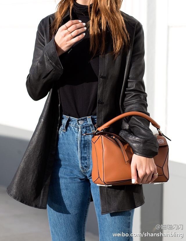 NO:342866,#Model Picture#, Geometric Pack 29cm Medium19860909#模特图#,几何包29cm中号,Bag