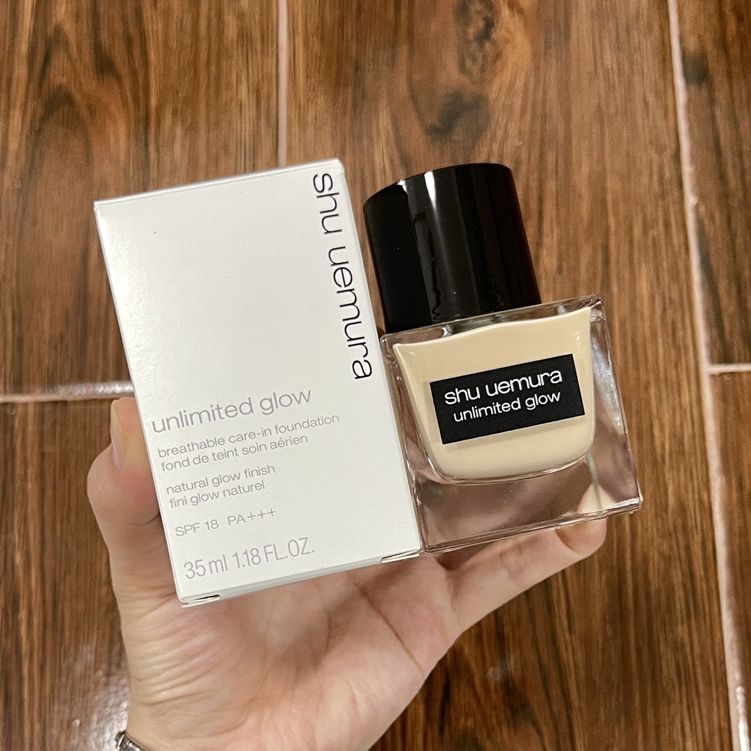 Shu Uemura Unlimited Glow Breathable Foundation - Natural Glow Finish