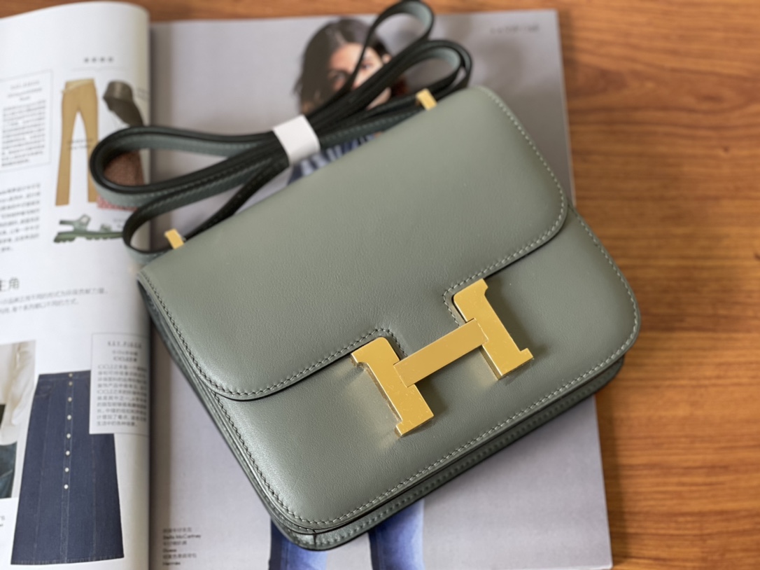 Hermès Hermes costance series