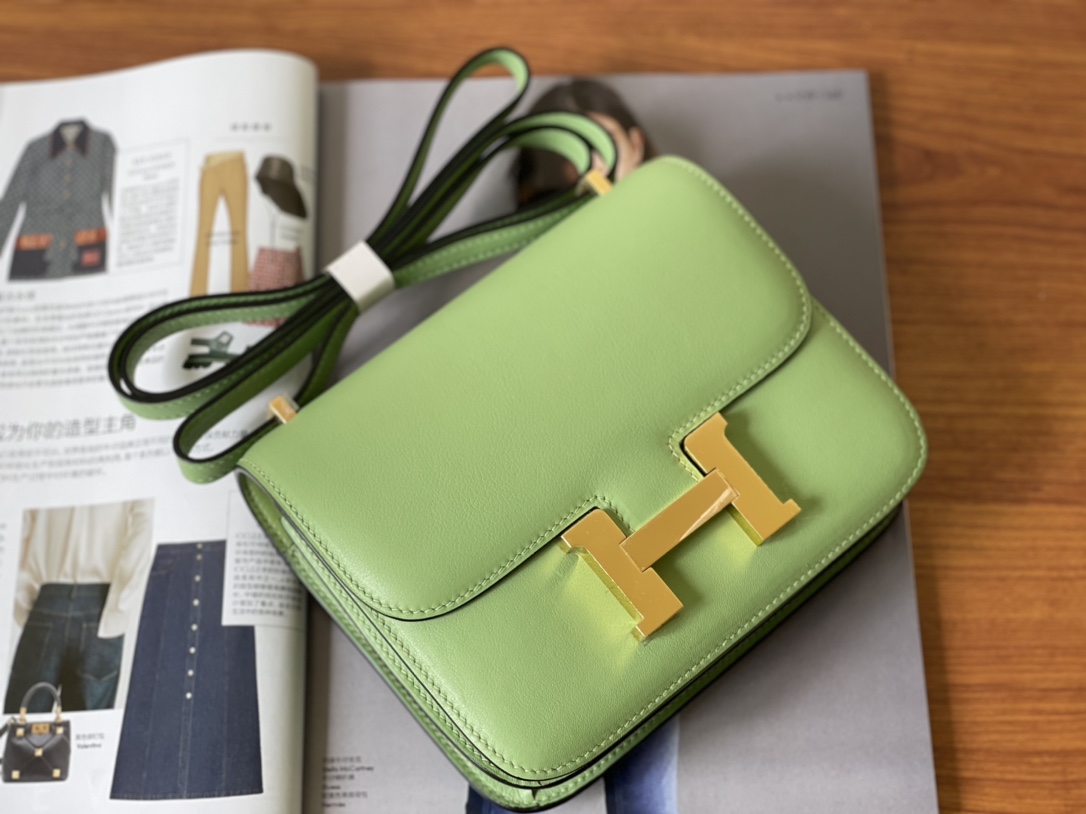 Hermès Hermes costance series