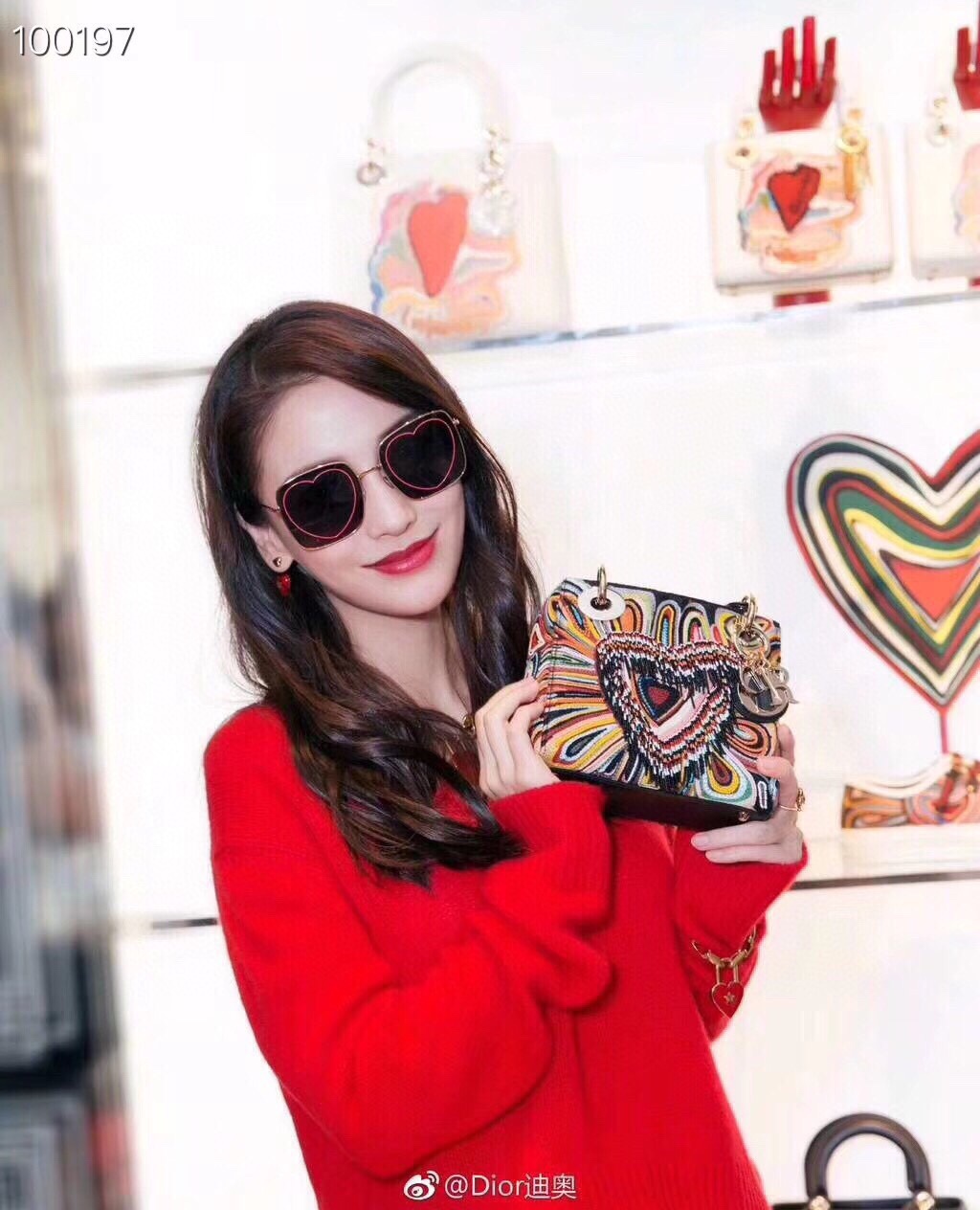 Dior Di0r 新款爱心耳钉
