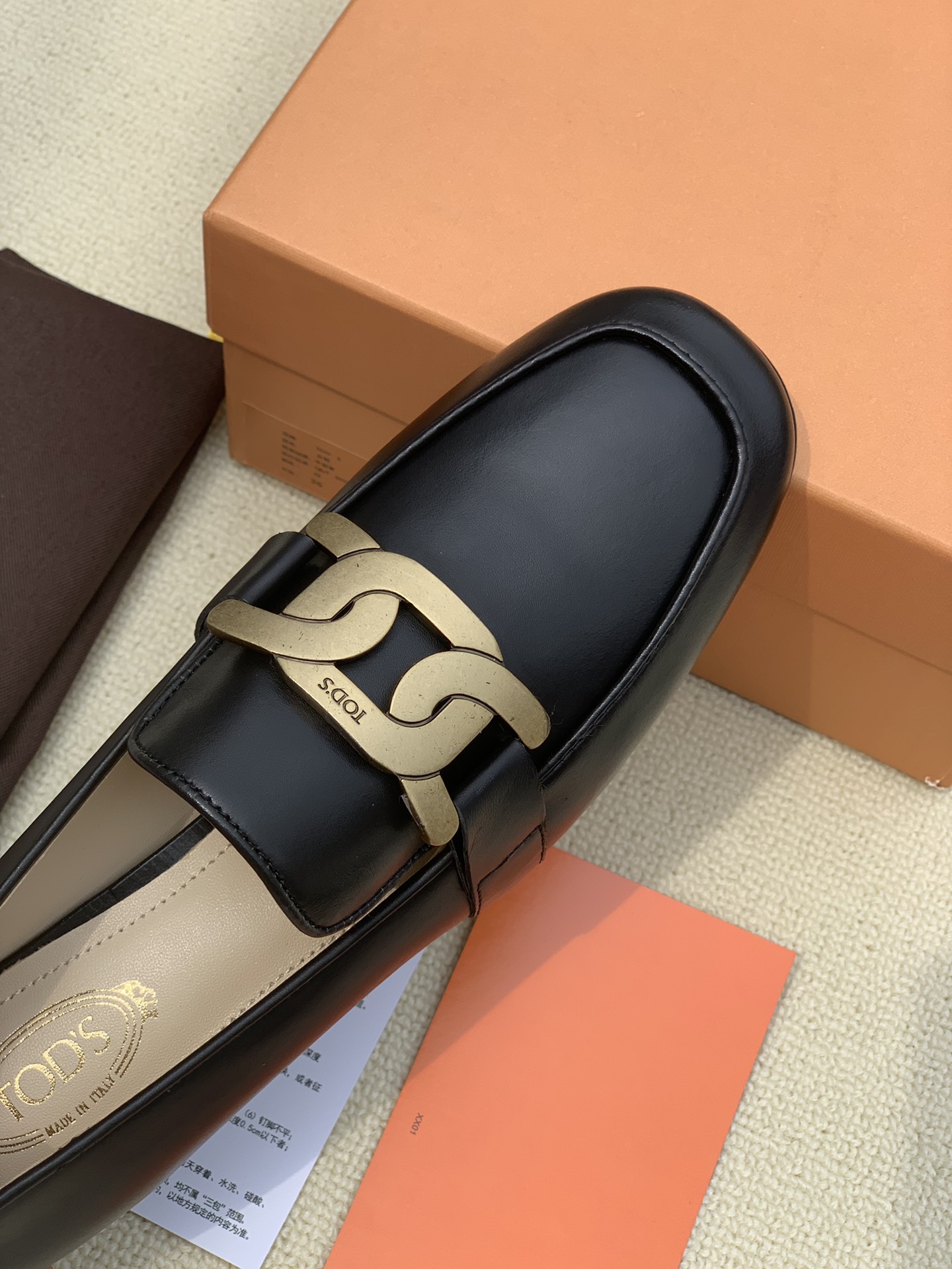 Tod’s Handcrafted Shoes: Comfortable Luxury for Every Step - 图片 5