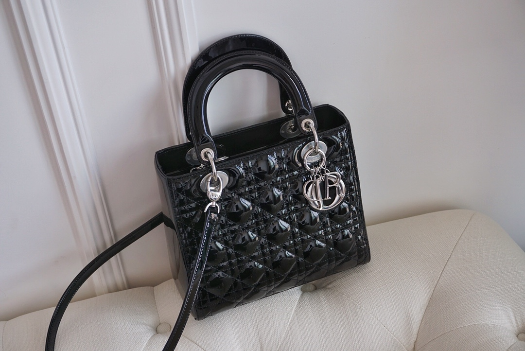 Dior Lady Handbags Crossbody & Shoulder Bags Black Patent Leather