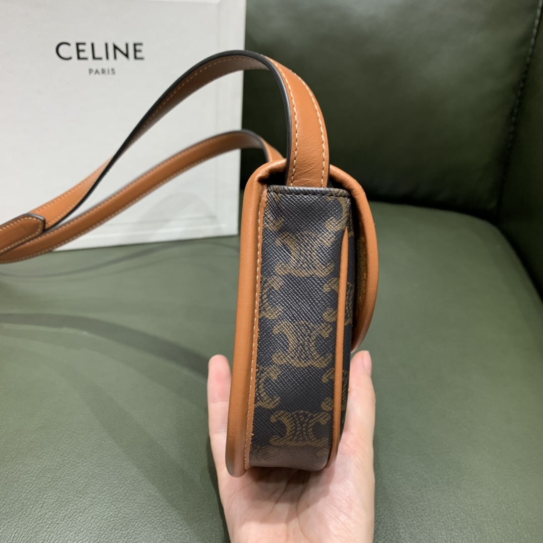 Celine思琳 Mini Besace 马鞍包 196702老花