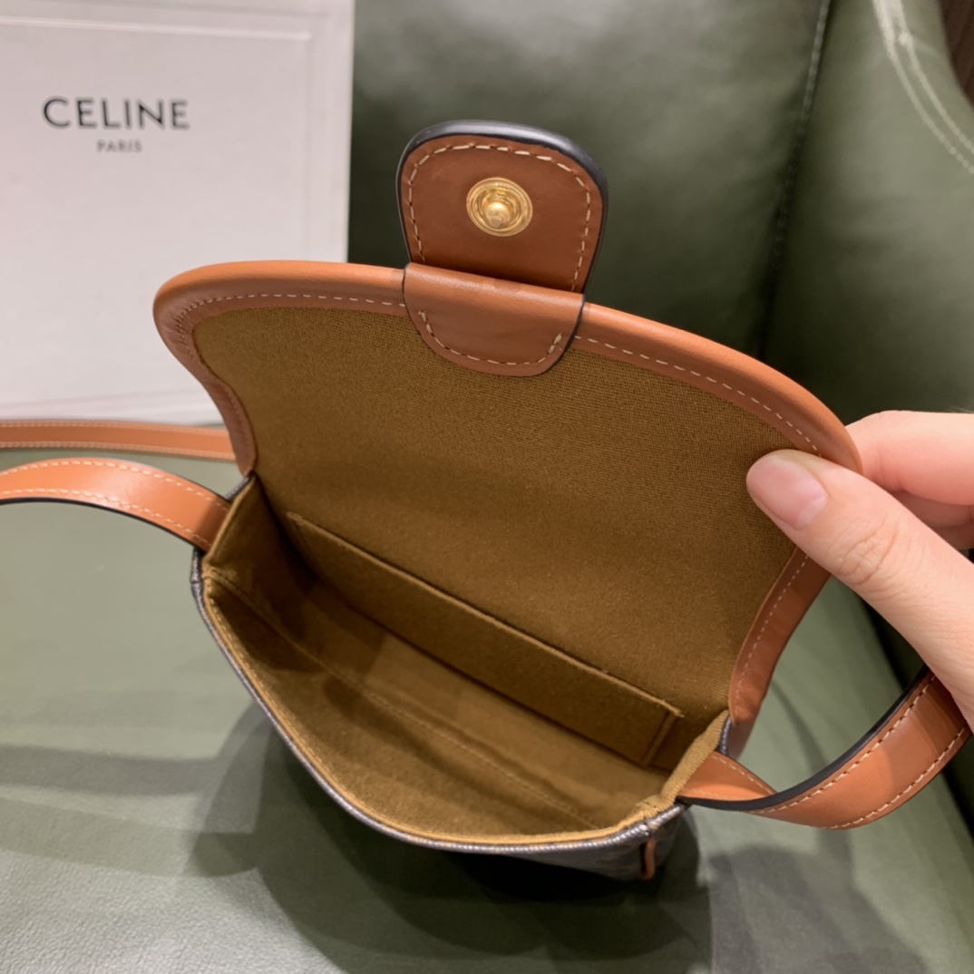 Celine思琳 Mini Besace 马鞍包 196702老花