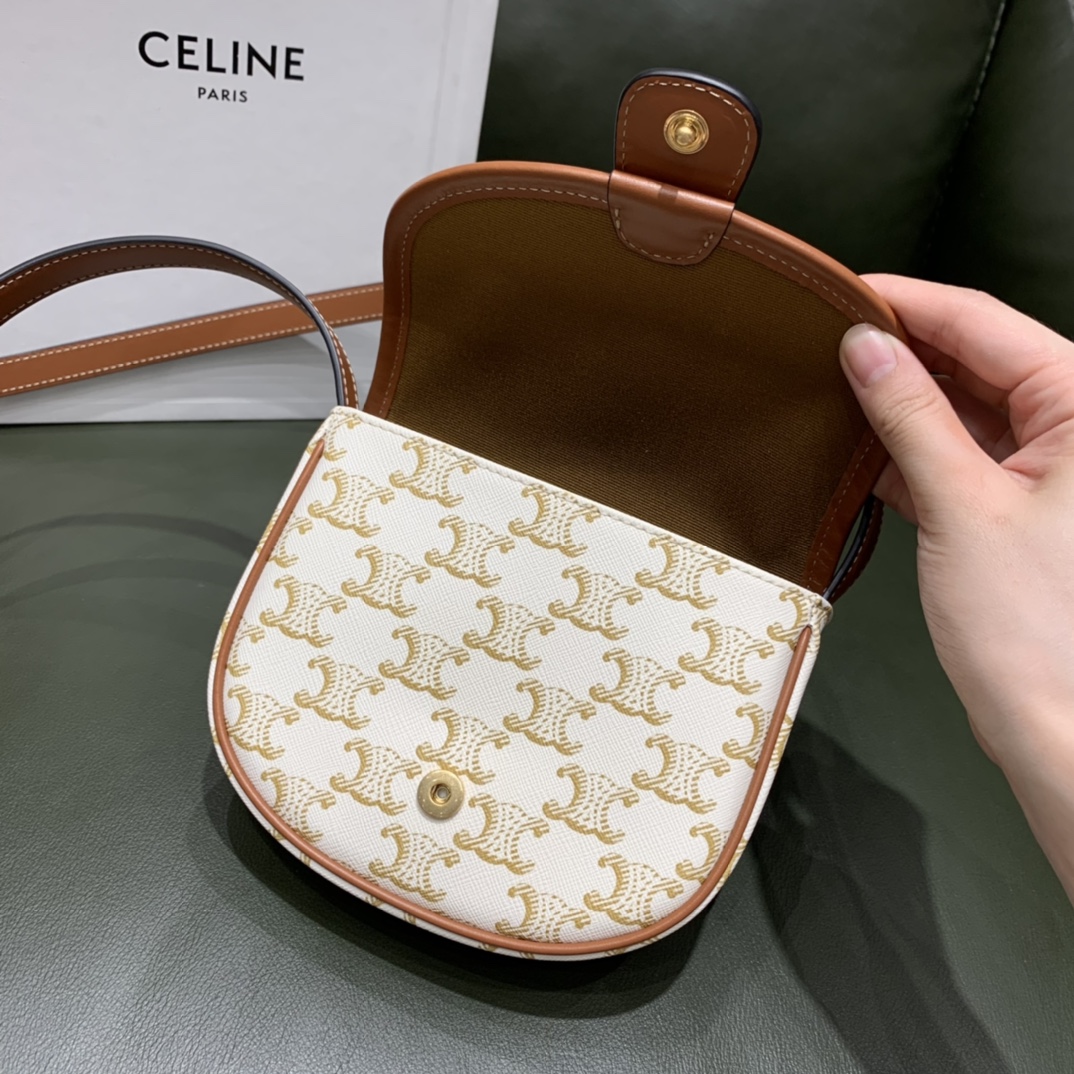 Celine思琳 Mini Besace 马鞍包 196702白花