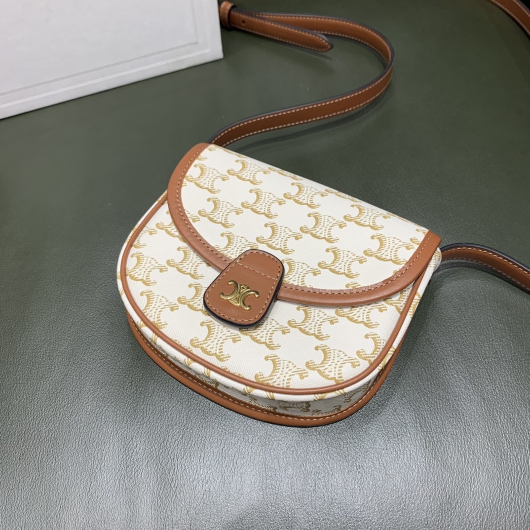 Celine思琳 Mini Besace 马鞍包 196702白花