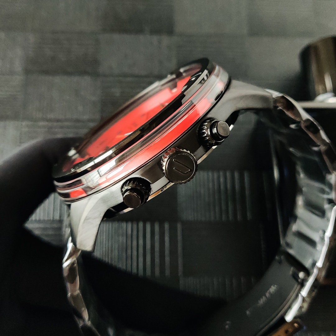 “High-Quality DIESEI Model 7432 Screws with Large Chart and Black Tape” - 图片 4