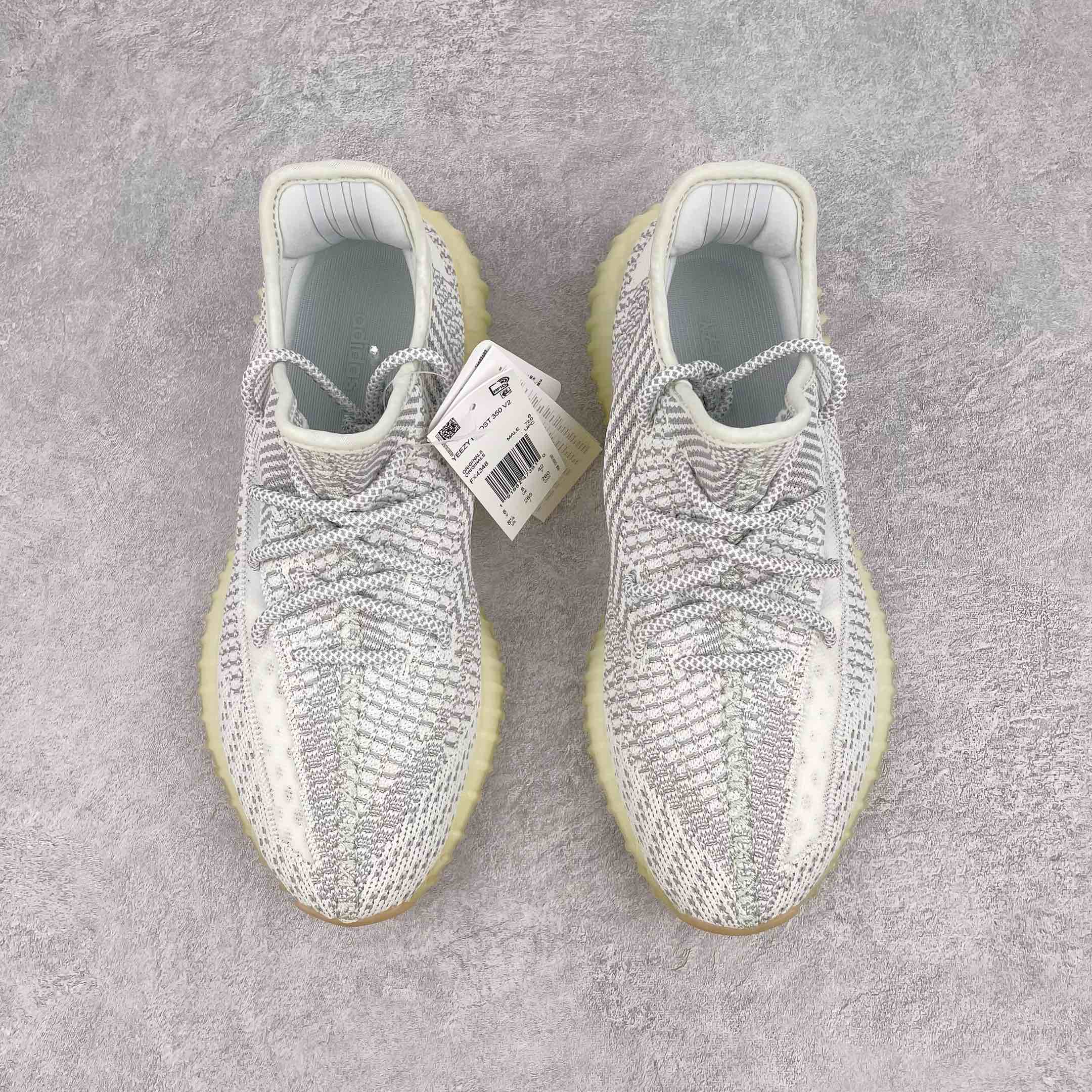 图片[2]-💰200 ＃K版纯原 巴斯夫福利‼Yeezy Boost 350 V2 灰天使 货号：FX4348 市面中端最王炸版本 lw同源配套打造 全套原楦 原纸版 原鞋开模完美打造 采用辰元飞织鱼丝网原厂面 非进口机台 大底原厂半透明RB巴斯夫满钉大底  原厂东莞百宏3M反光鞋带 质感一致 原厂鑫成新粉原鞋垫 LOGO胶浆印花 钛金针与高士马克线针车精工打造 一切遵循原厂指令单采购同源原材 采购全套原厂进口材料 原纸版 原楦头 一切同源公司 大几率过验 混卖无压力‼️SIZE：36 36.5 37 38 38.5 39 40 40.5 41 42 42.5 43 44 44.5 45 46 47 编码：Mby2936070-运动鞋