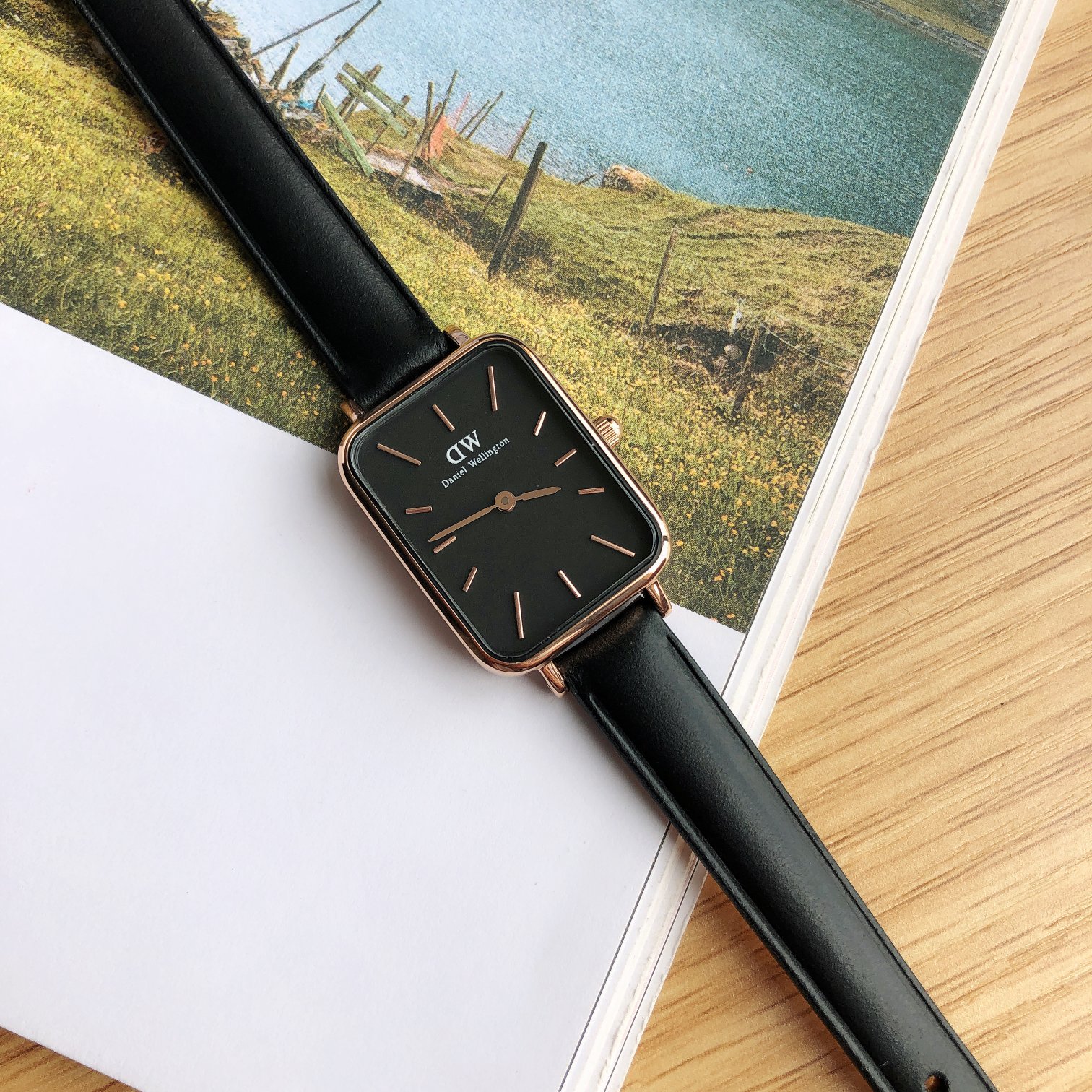 Часы Daniel Wellington