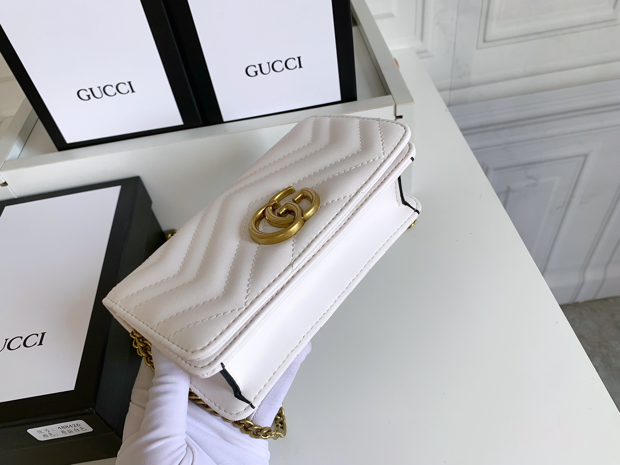 GUCCI GG Marmont ミニチェーンバッグ - トップグレード牛皮