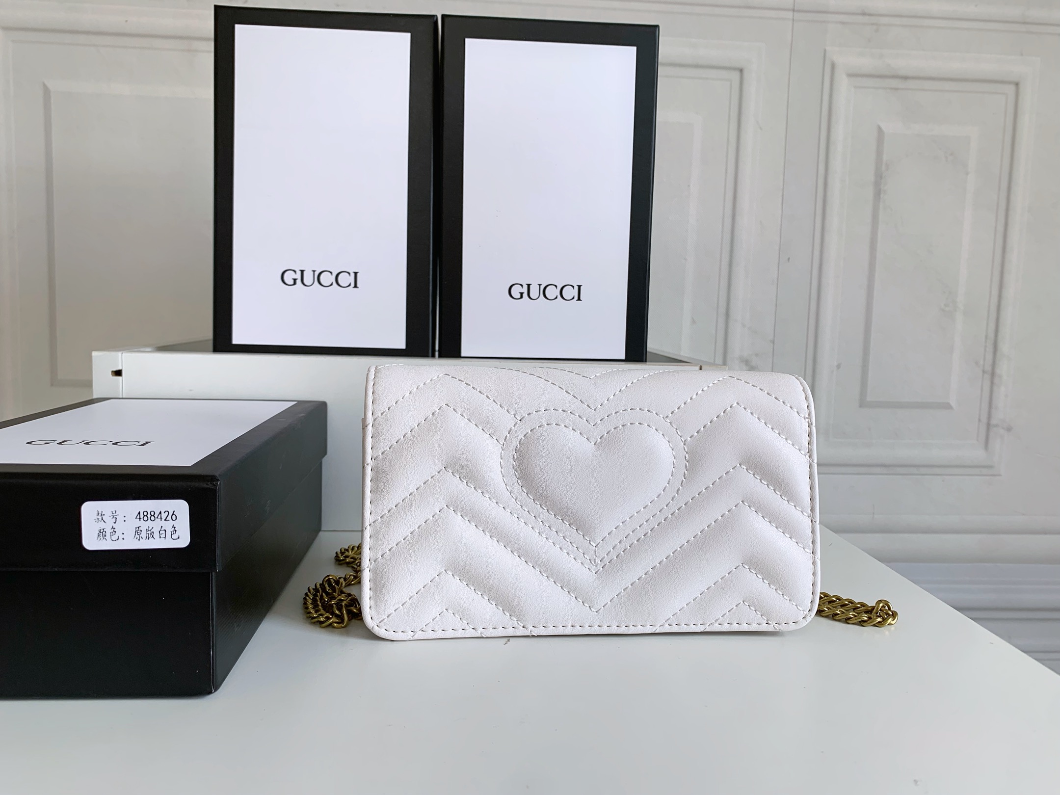 GUCCI GG Marmont ミニチェーンバッグ - トップグレード牛皮