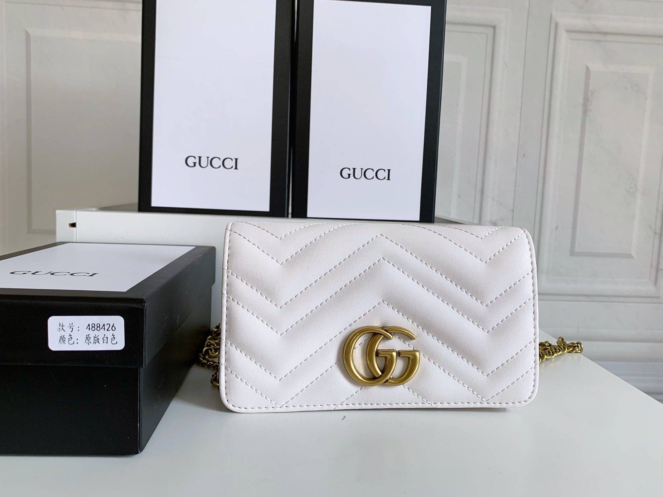GUCCI GG Marmont ミニチェーンバッグ - トップグレード牛皮