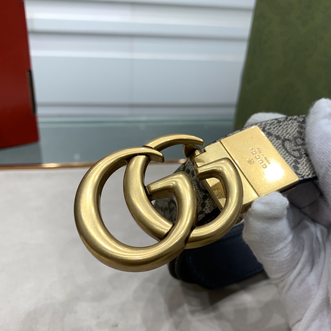 ✨GUCCI✨独家免税店渠道货旋转铜扣配进口原厂小牛皮双面佩戴手工绘边大气奢华免税镭射标配全套免税店包装⚜️VIP尊享尺寸：宽3.7cm3.0cm2.0cm