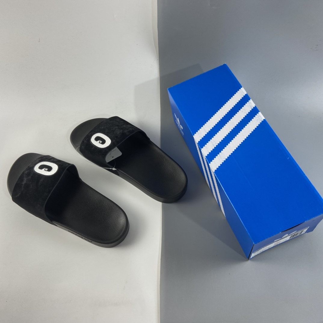 P100 AD Adilette Sandal W 阿迪达斯夏季休闲潮流拖鞋 DA9017