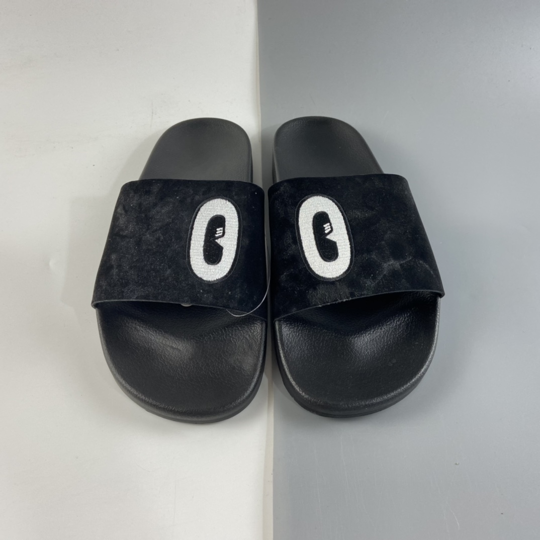 P100 AD Adilette Sandal W 阿迪达斯夏季休闲潮流拖鞋 DA9017