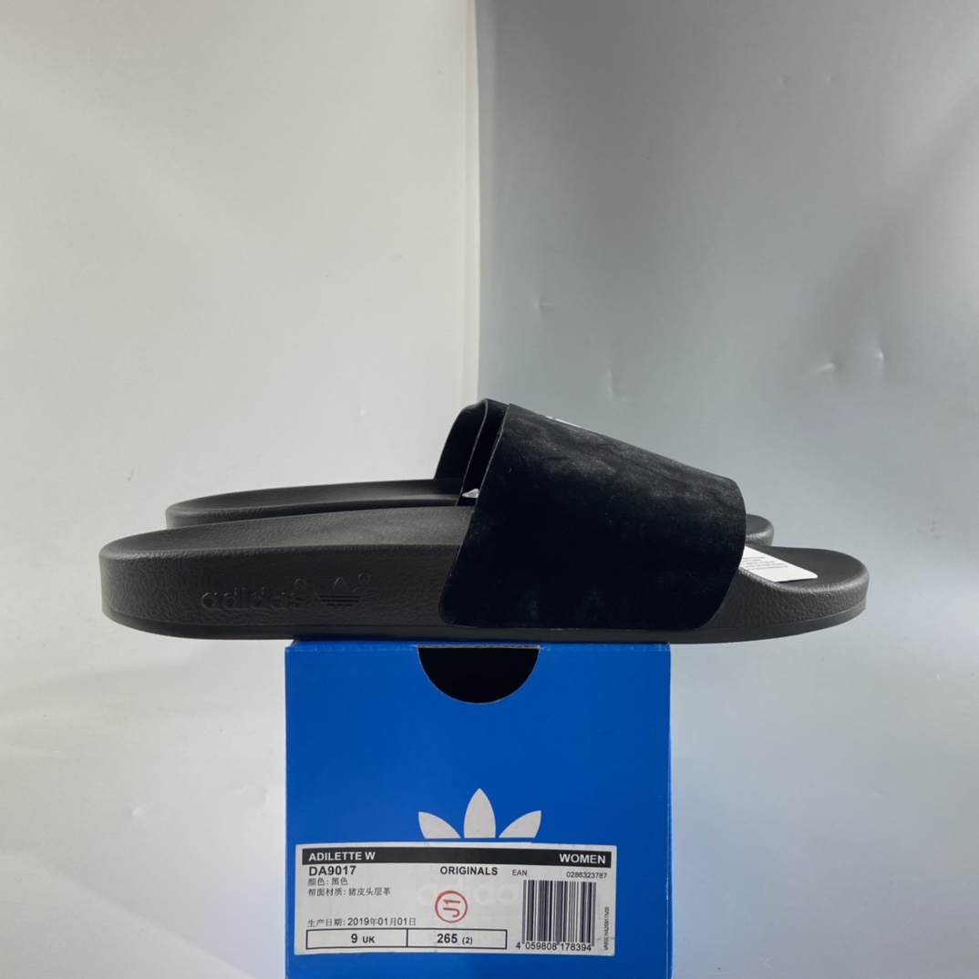 P100 AD Adilette Sandal W 阿迪达斯夏季休闲潮流拖鞋 DA9017