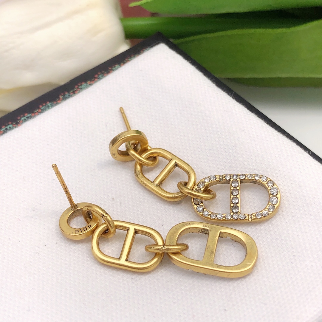 Dior dior2021 迪奥 CD 流苏耳钉