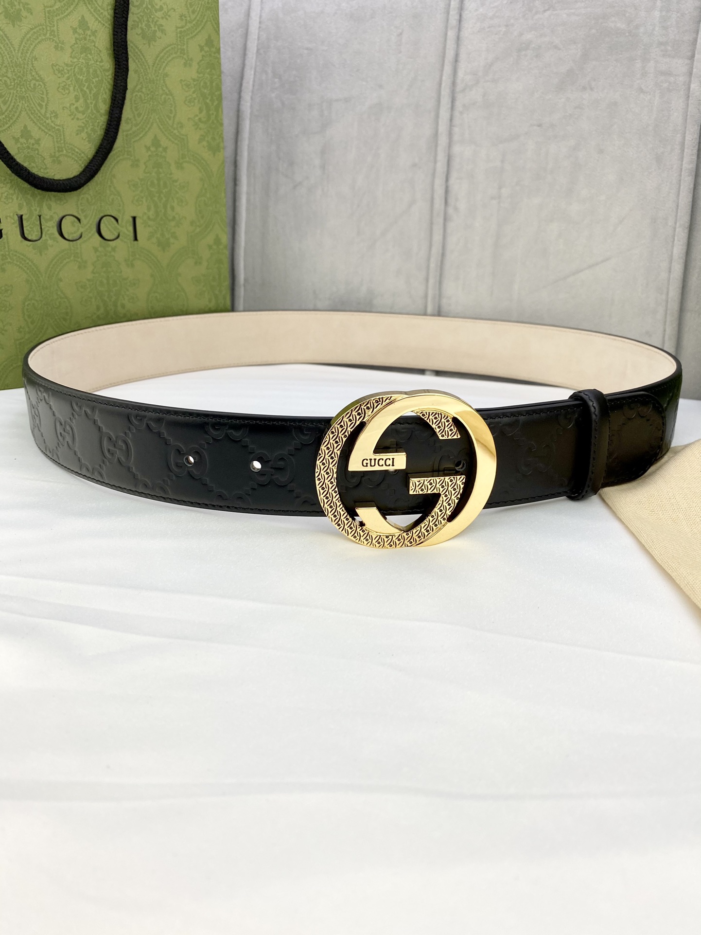 Gucci Style Leather Men's Belts Lookbook Reference image 1