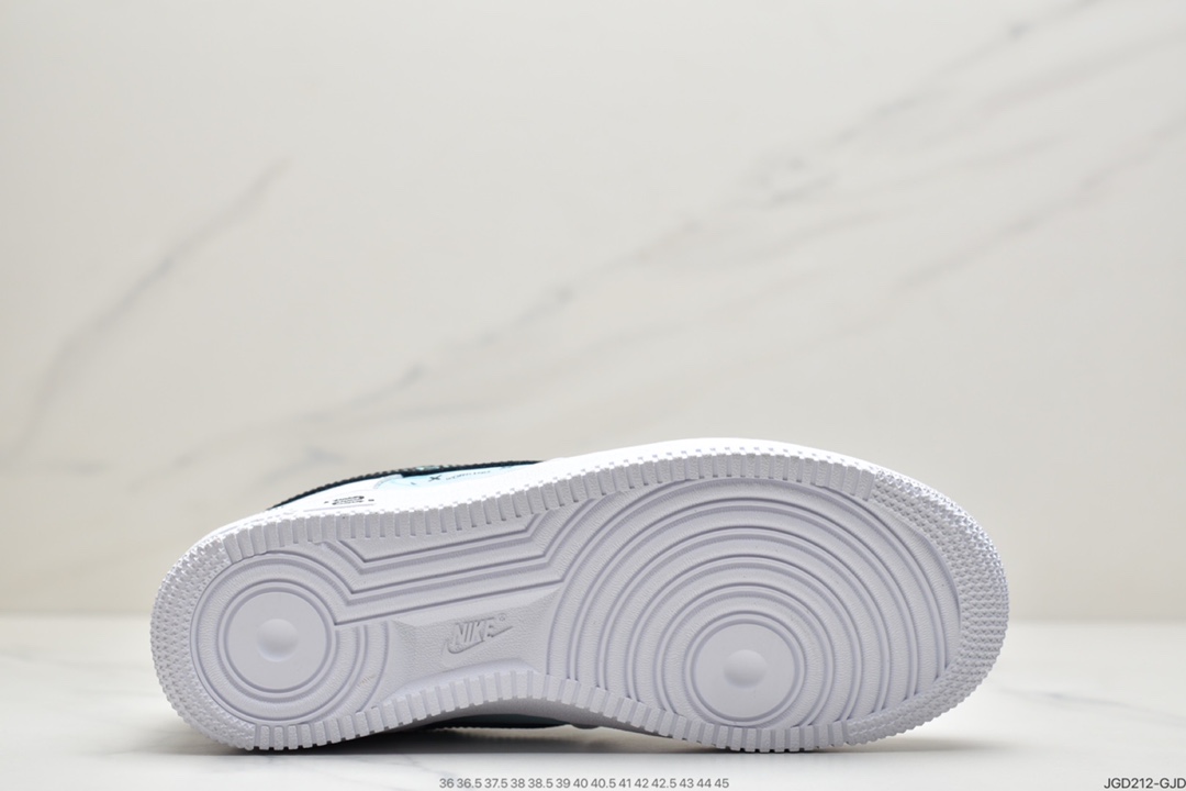 180  官方爆款定制 PS5电玩主题Nike Air Force 1 Low’07 白蓝黑涂鸦空军一号低帮休闲板鞋 CW2288-222