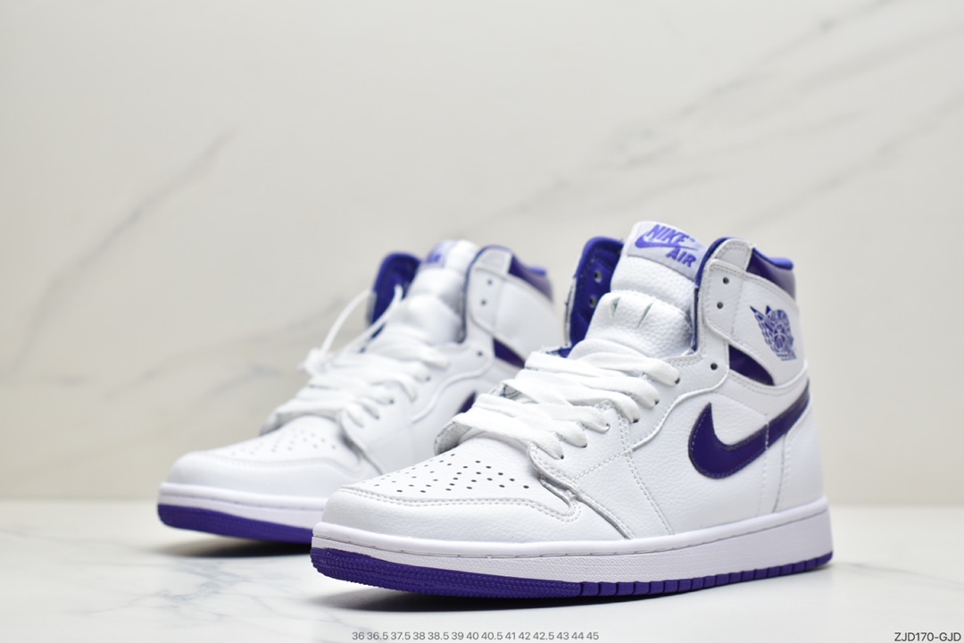 240 Air Jordan 4 “Purple Metallic” 感觉上非常相似 CD0461-151