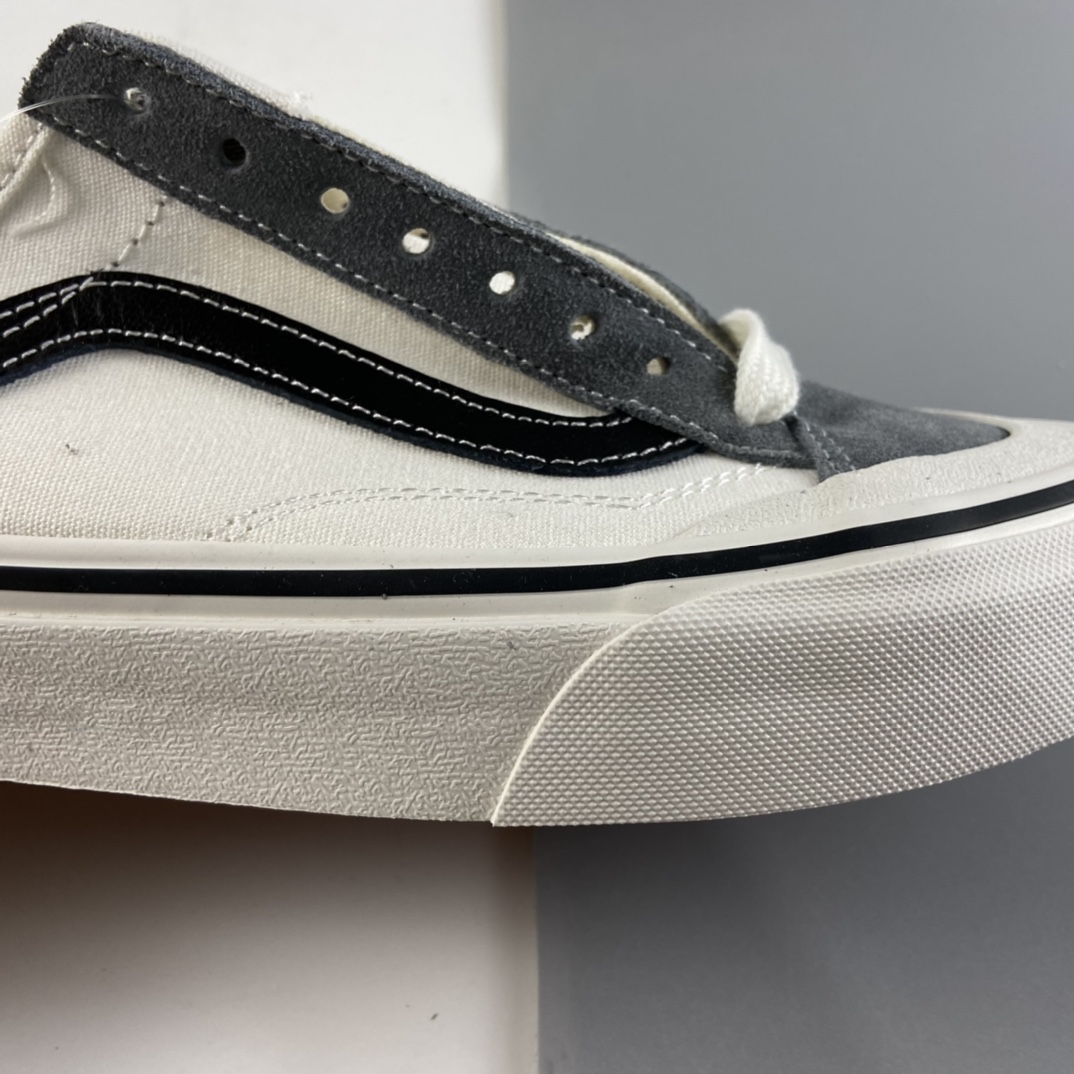 P150 VANS Style 36 万斯灰白半月包头灰白帆布鞋奥利奥板男女鞋 VN0A4BVAK11