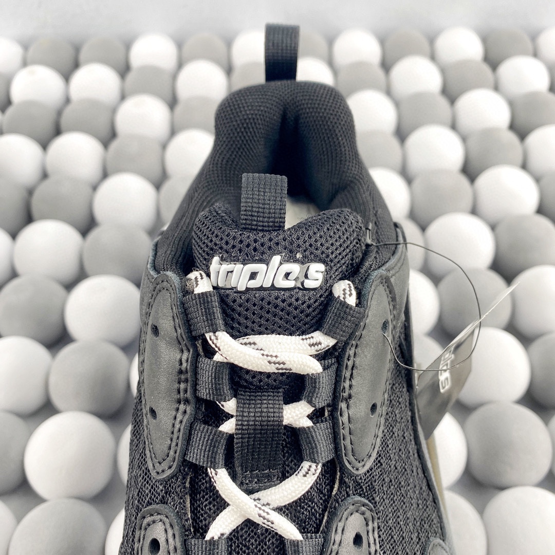 Gama completa de cojines de aire Paris Balenciaga Balenciaga zapatillas retro para correr Balenciaga Triple S # Cada pa…