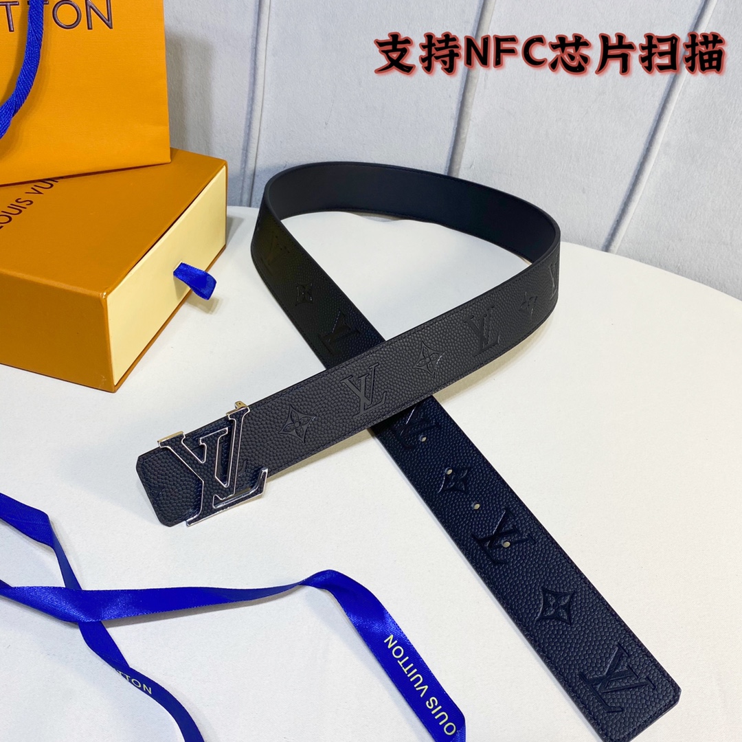 Louis Vuitton Belts