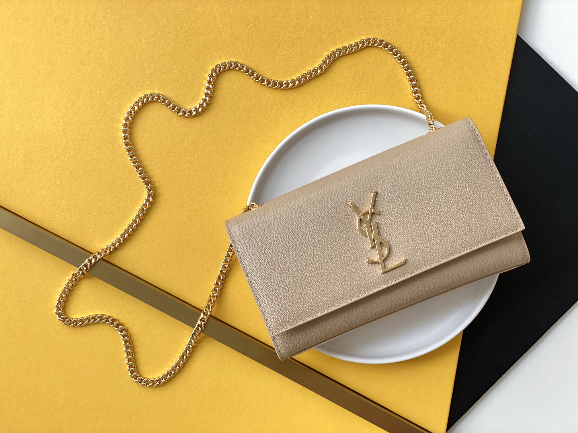 Chain Fringe Bag, Top Grain Leather, Caviar, Magnetic Snap, Compartment Bag