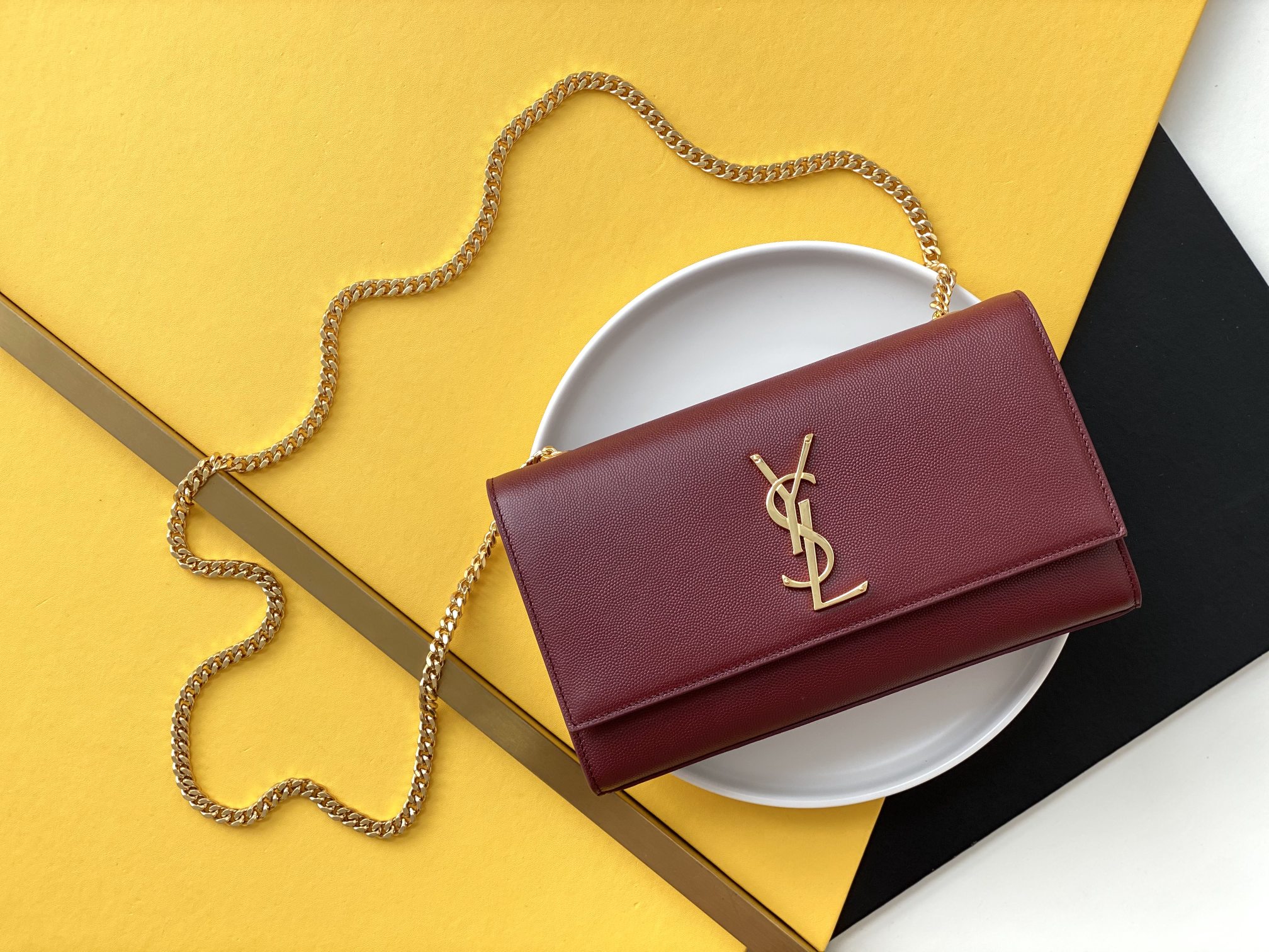 Chain Fringe Bag, Top Grain Leather, Caviar, Magnetic Snap, Compartment Bag