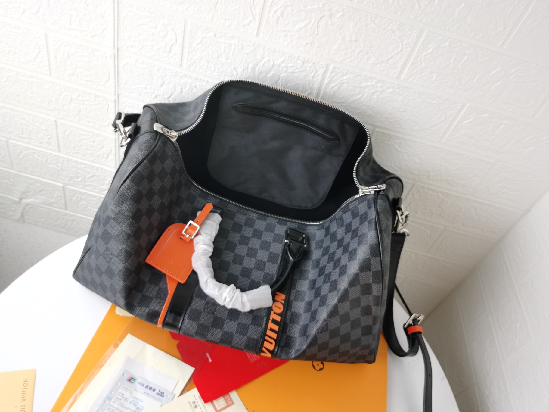 KEEPALL 45サイズ旅行袋 - モダンなスタイルの旅行必需品