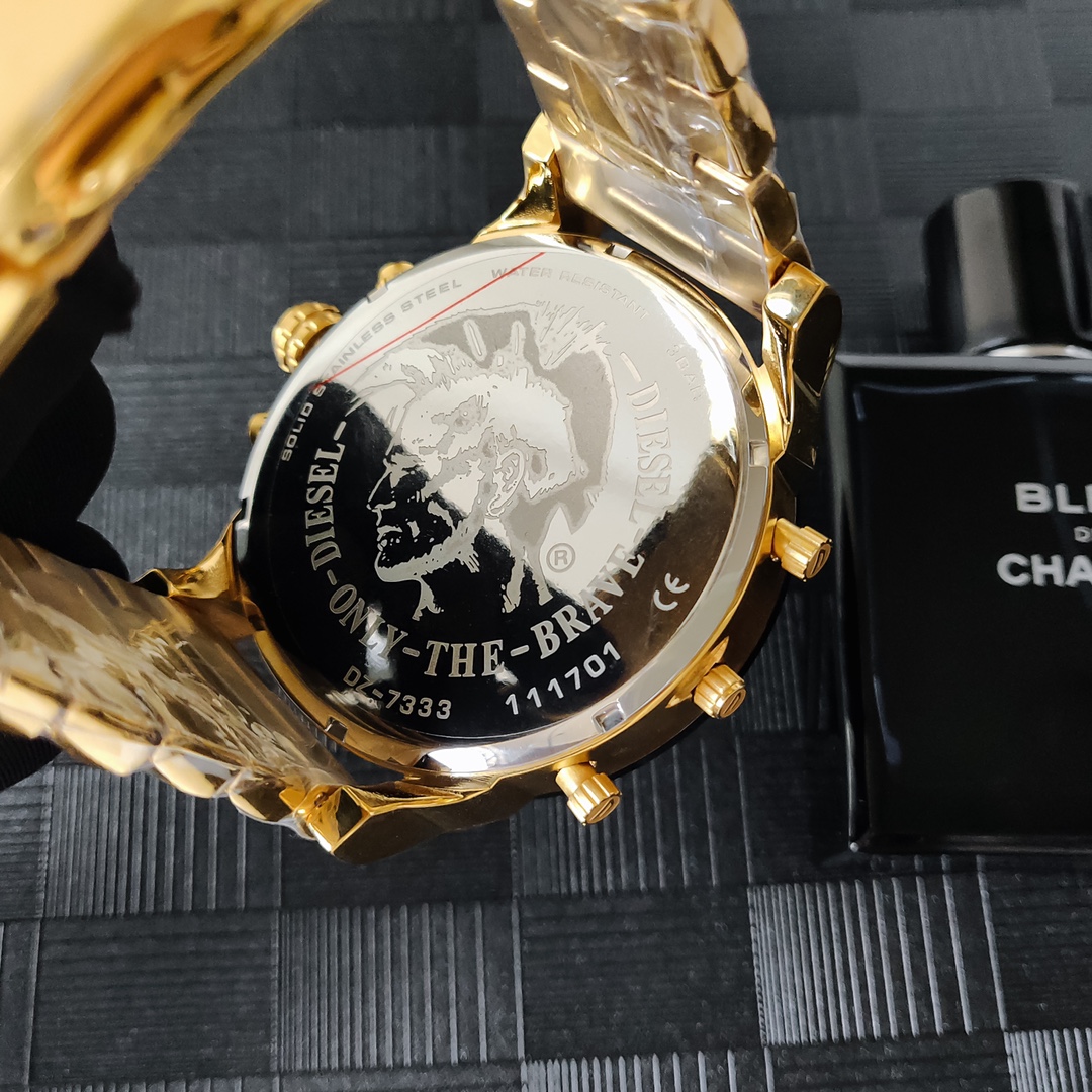 “Black Steel Belt Watch DIESEI Model 7333: Super Cool Design, Top Quality 55mm Plate” - 图片 6
