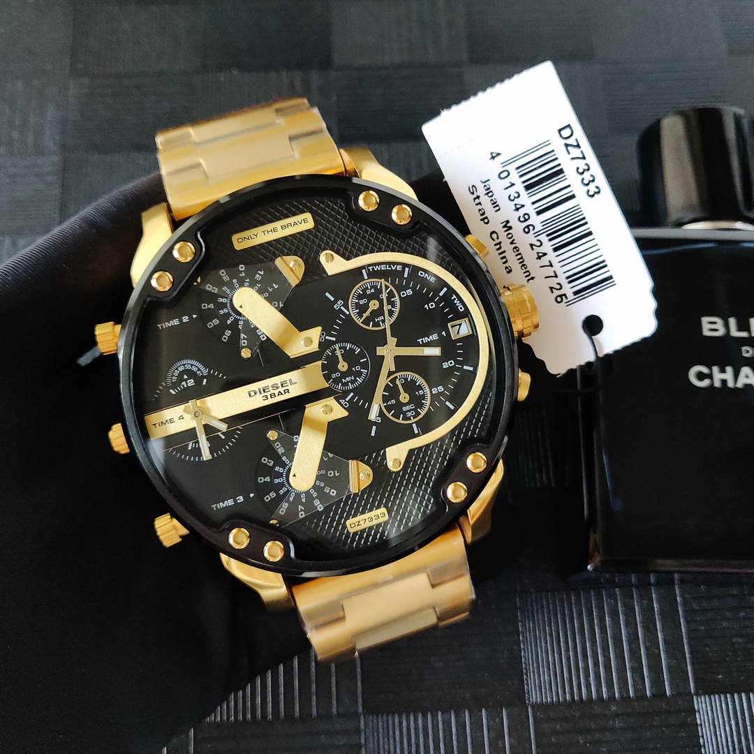 “Black Steel Belt Watch DIESEI Model 7333: Super Cool Design, Top Quality 55mm Plate” - 图片 2