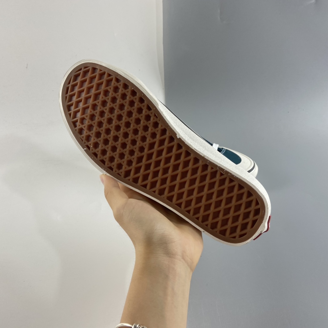 P150 Vans Style 36 Cecon 万斯半月包头腰果花  暗夜蓝权志龙包头杀人鲸 VN0A3MVL2V0