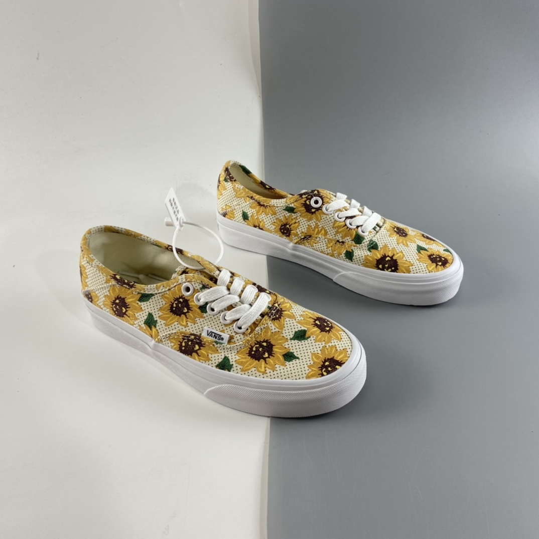 P150 Vans Authentic小雏菊向日葵 印花 限定版滑板鞋 纯正硫化底 VN0A5HYP6SR