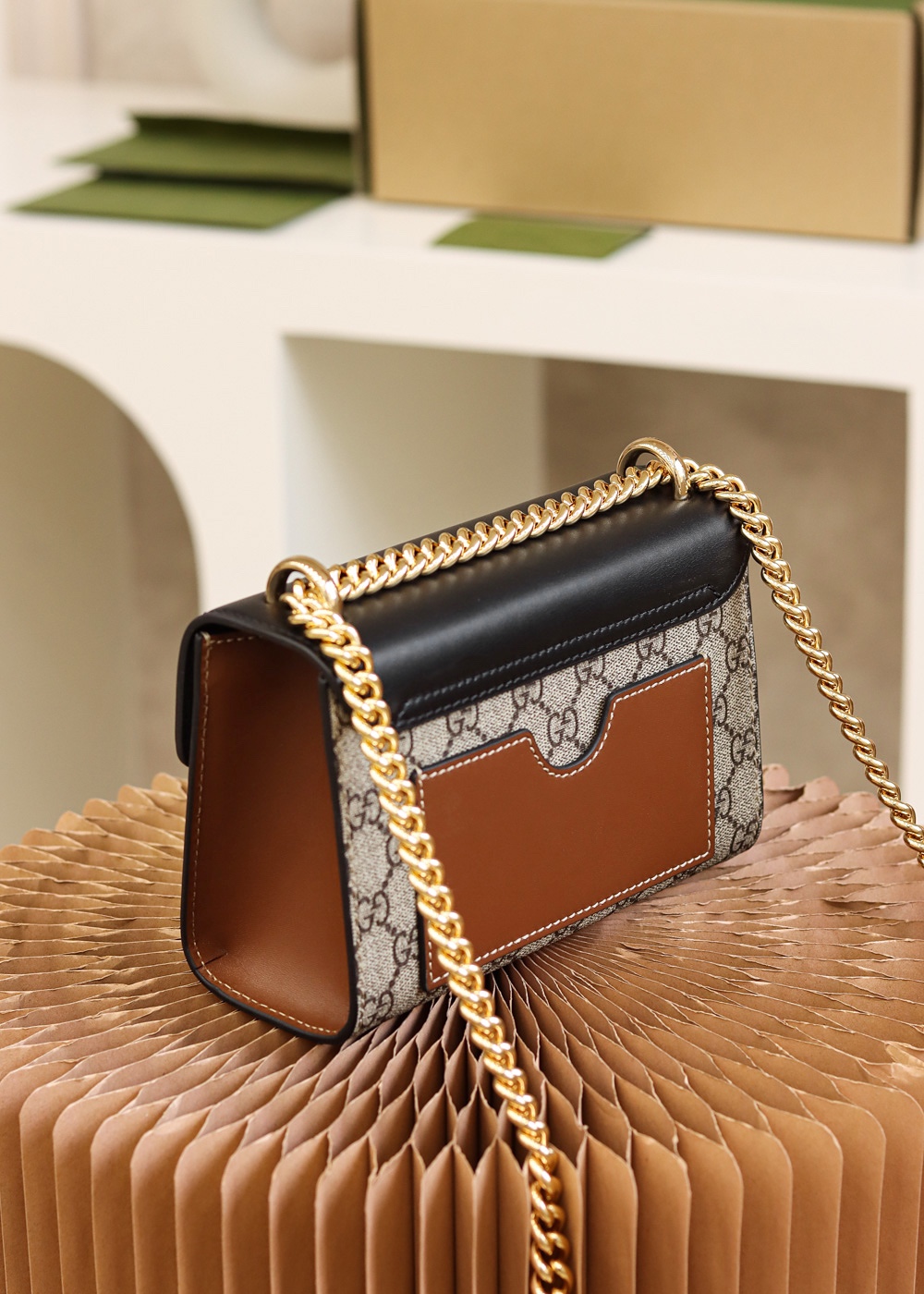 Gucci/古驰Padlock盒子包金属锁头方包拼皮GG单肩斜挎包409487
