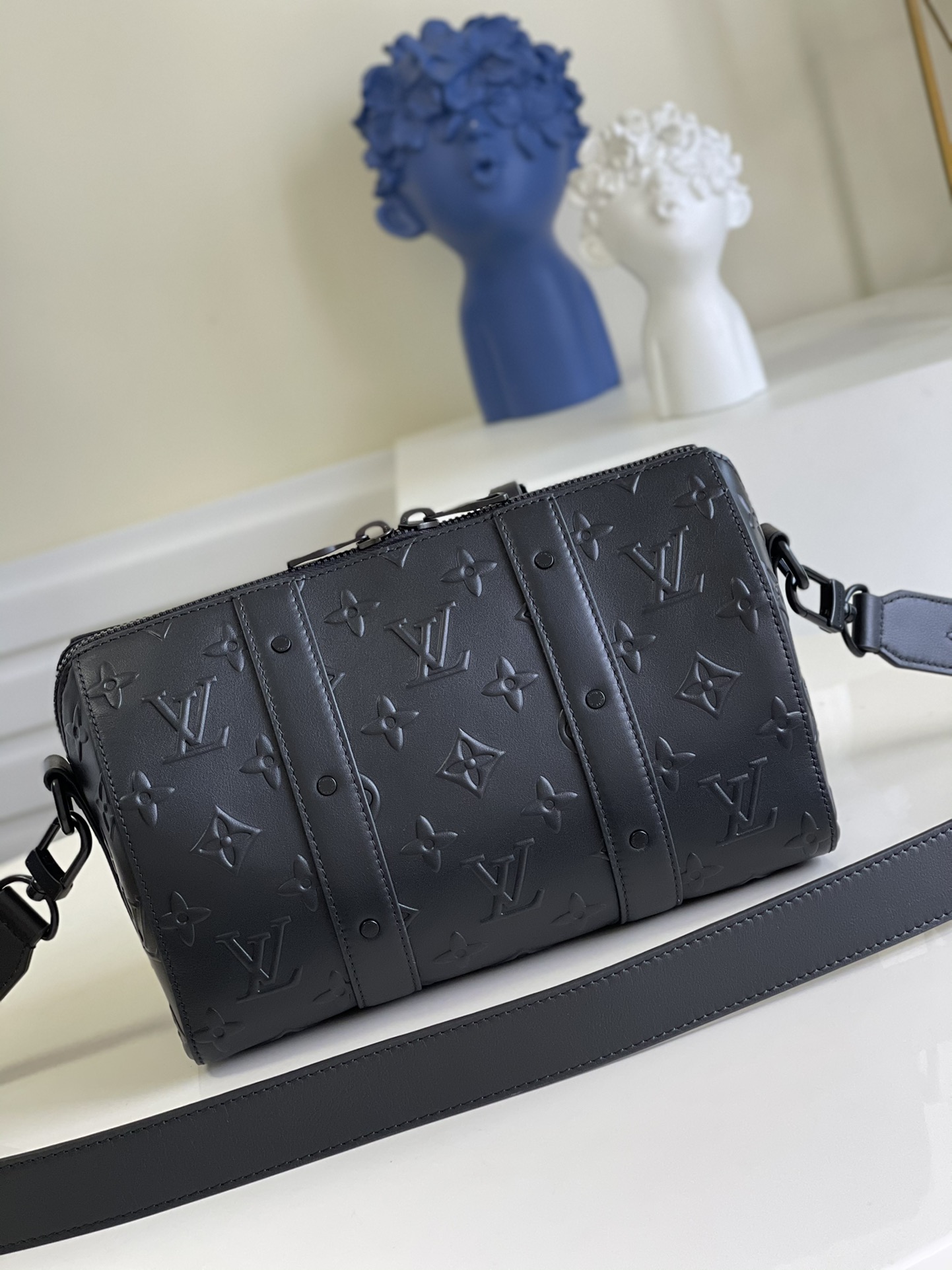 Louis Vuitton LV City Keepall斜挎包 M57955
