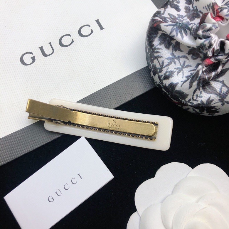 “Gucci Crystalheads Monograph: Brass Material with Colored Hairs and Twilight Cabinets” - 图片 3