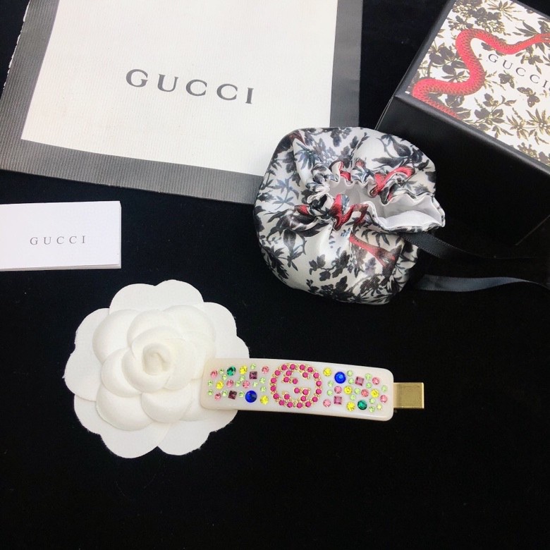 “Gucci Crystalheads Monograph: Brass Material with Colored Hairs and Twilight Cabinets” - 图片 8