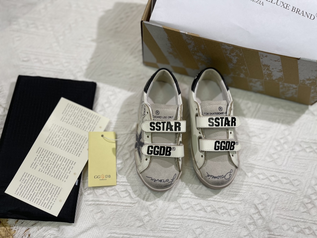 Golden Goose Deluxe Brand Small dirty shoe GGDBchild Childrens shoes series Size: 26-35