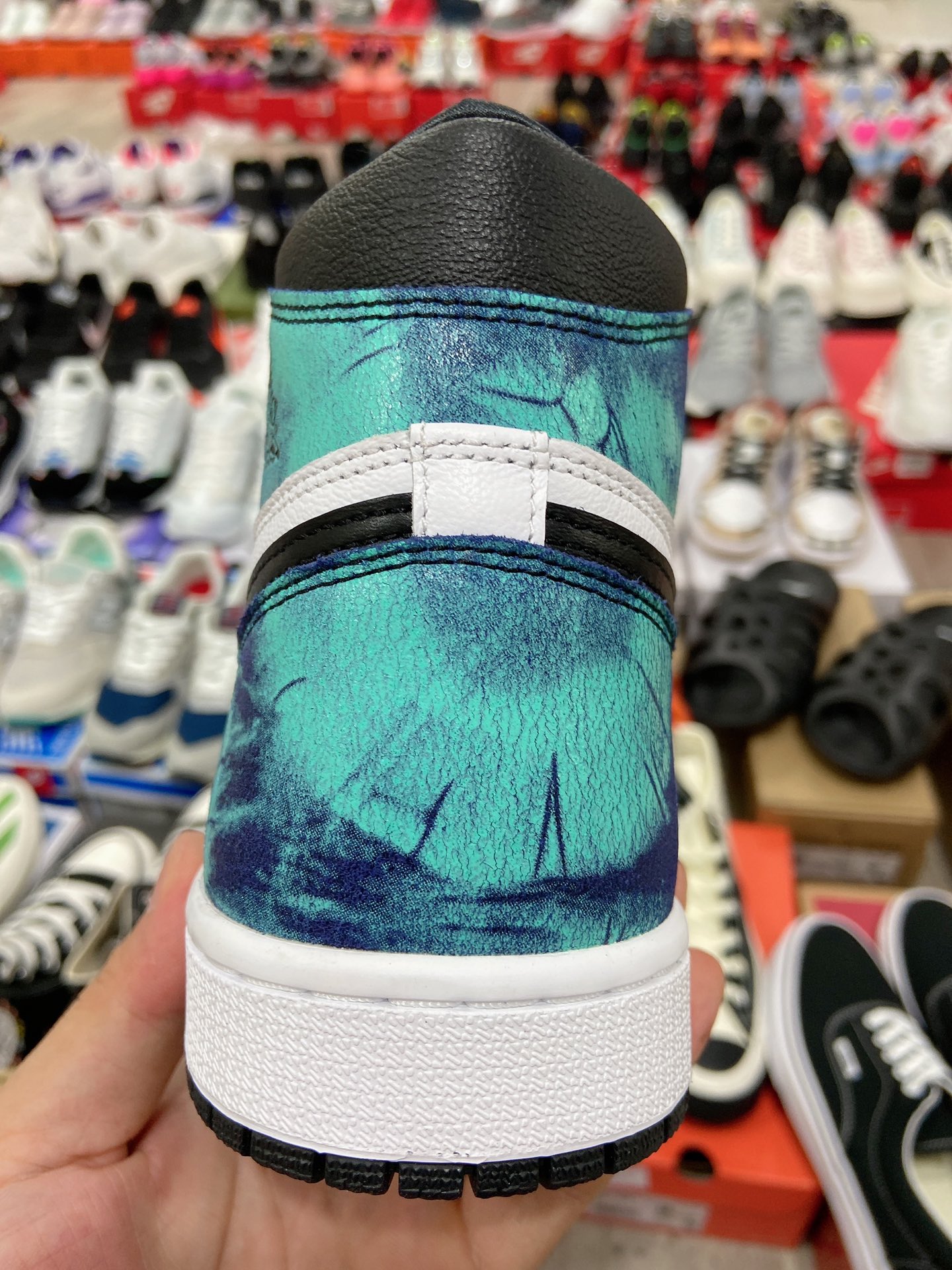 480 Air Jordan 1 “Tie-Dye”乔丹1代高帮扎染孔雀绿 CD0461-100