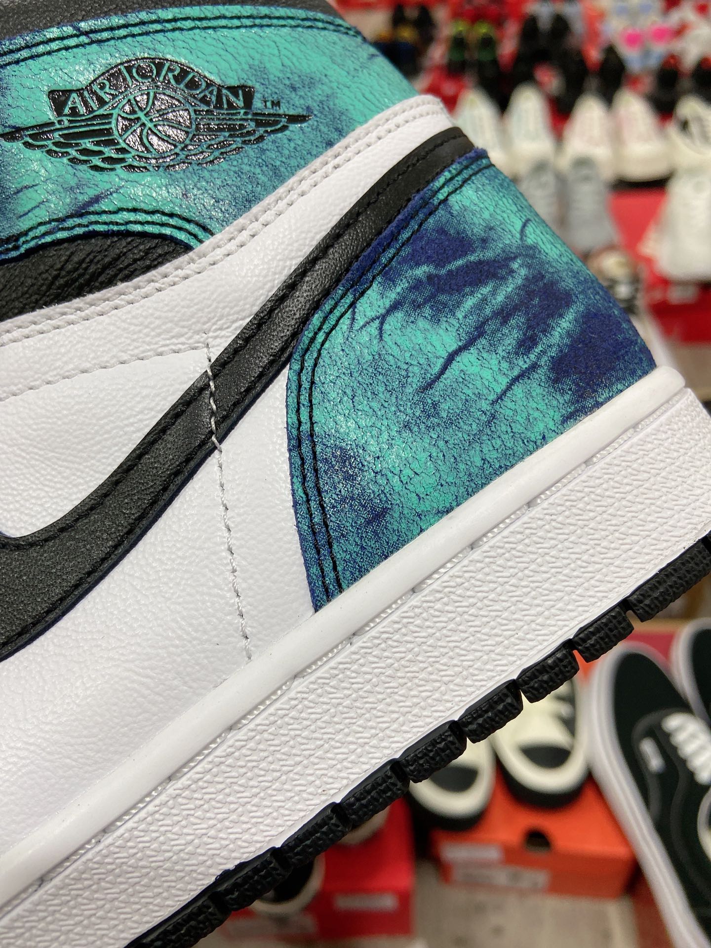 480 Air Jordan 1 “Tie-Dye”乔丹1代高帮扎染孔雀绿 CD0461-100