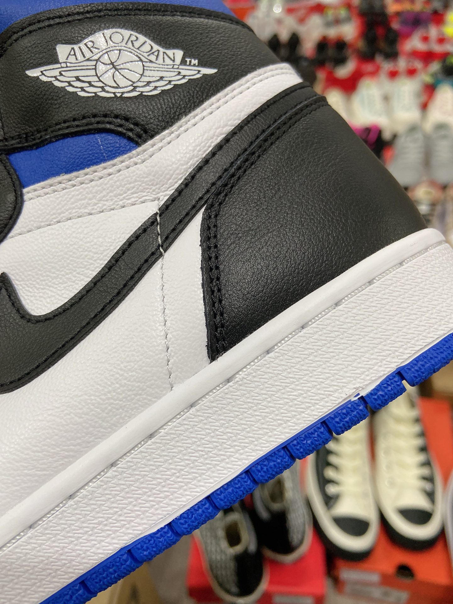 480高版本 乔丹Air Jordan 1 “Gae Royal” 游戏蓝 新黑蓝脚趾 555088-041