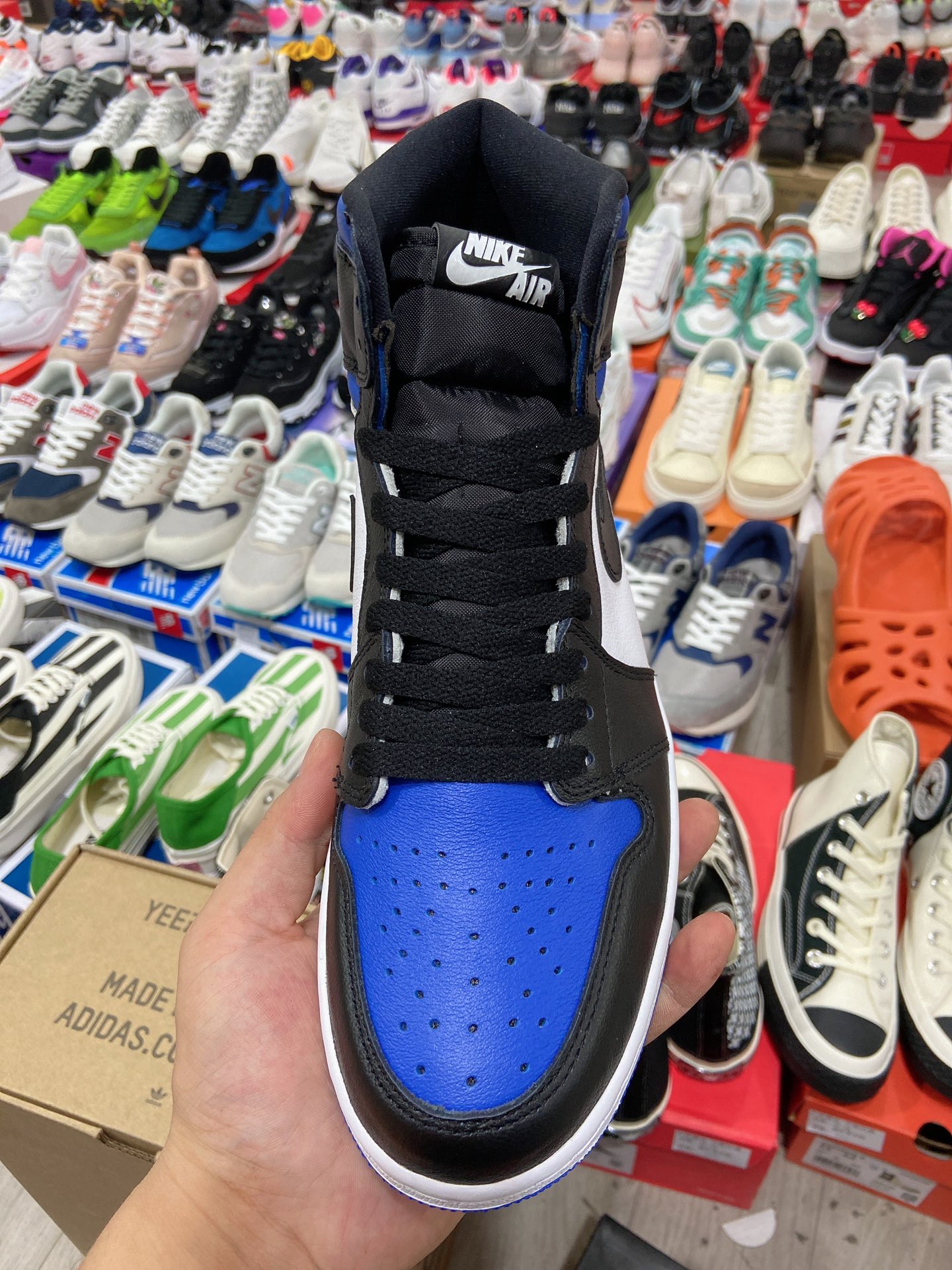 480高版本 乔丹Air Jordan 1 “Gae Royal” 游戏蓝 新黑蓝脚趾 555088-041