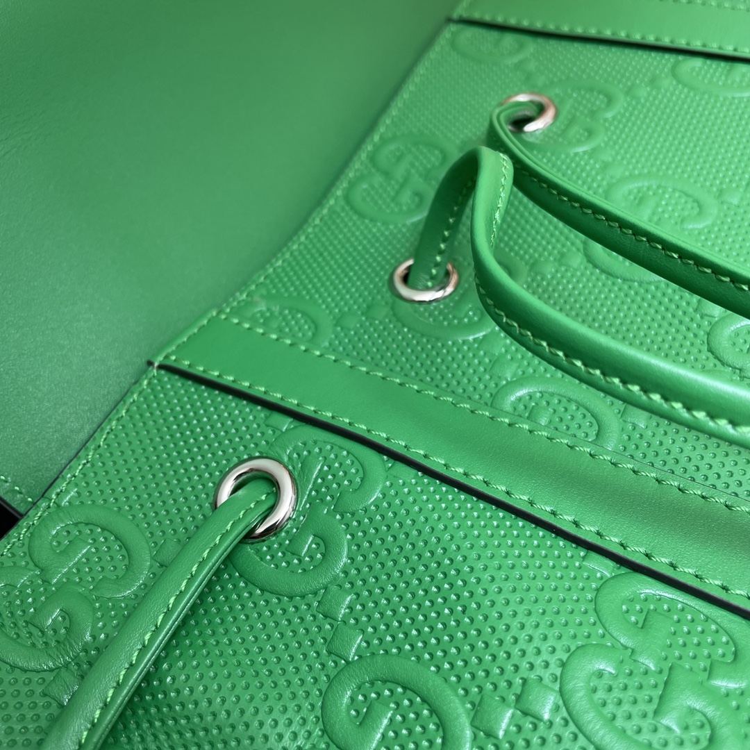 GUCCI古驰GG印花压纹背包625770