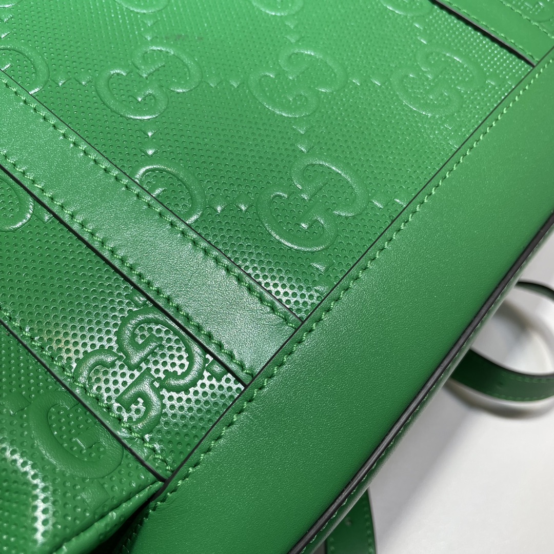 GUCCI古驰GG印花压纹背包625770