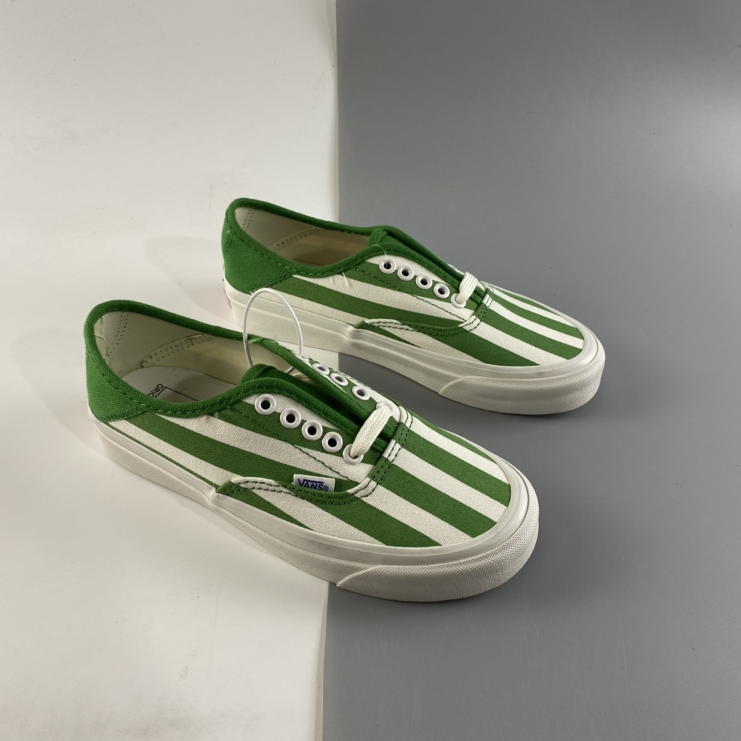 P150 Vans Vault OG Style 43 Lx 万斯高端支线条纹系列硫化板鞋 VN0A3DPBVQX