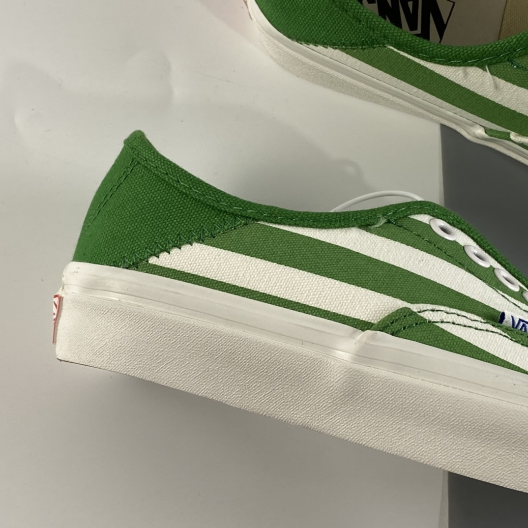 P150 Vans Vault OG Style 43 Lx 万斯高端支线条纹系列硫化板鞋 VN0A3DPBVQX