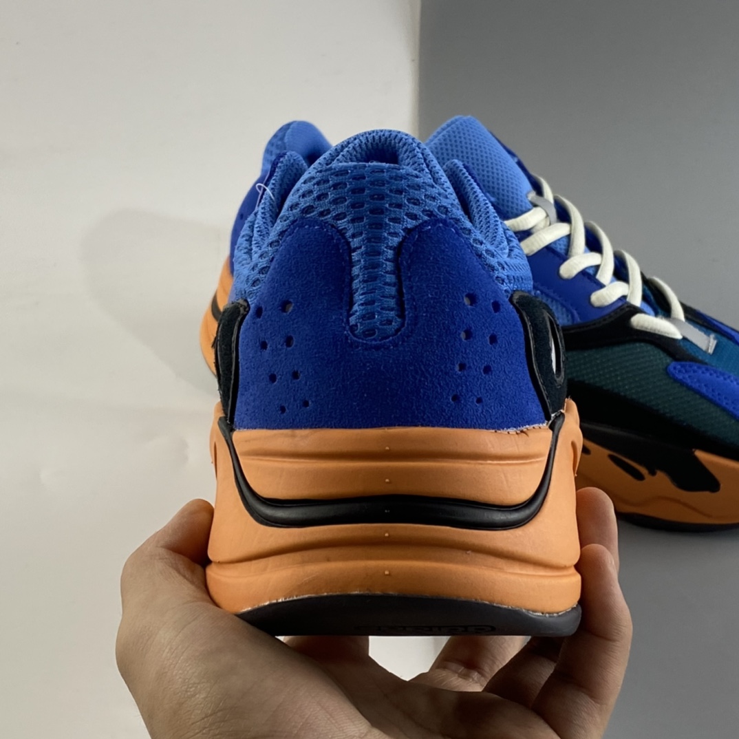 240 AD Yeezy Boost 700 V2  椰子复古爆米花中底姥爷慢跑鞋 GZ0541
