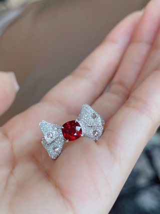 蝴蝶结无烧鸽血红红宝石戒指